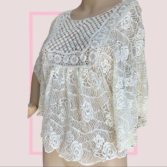 Blu Planet - Ruffled sleeves Sheer Floral Embroidered Lace Cream top size S - Picture 1 of 9